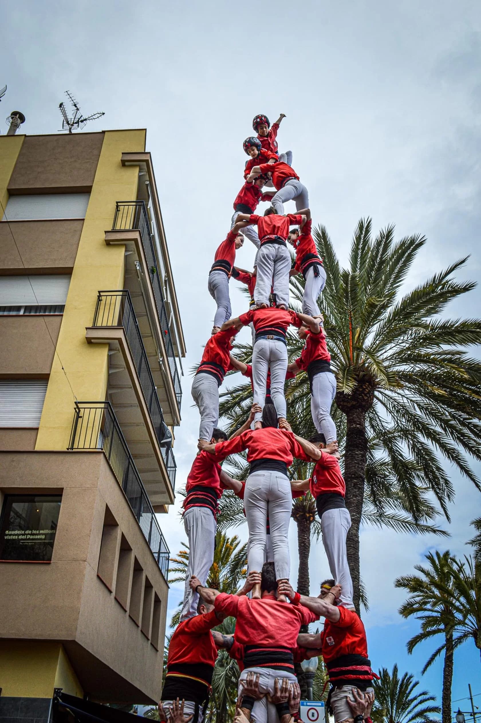 Diada d&#8217;inici dels Castellers de Badalona 2025